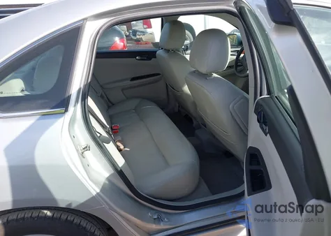 2010 Chevrolet Impala Ls z USA, uszkodzony, nr VIN 2G1WA5EK1A1207851